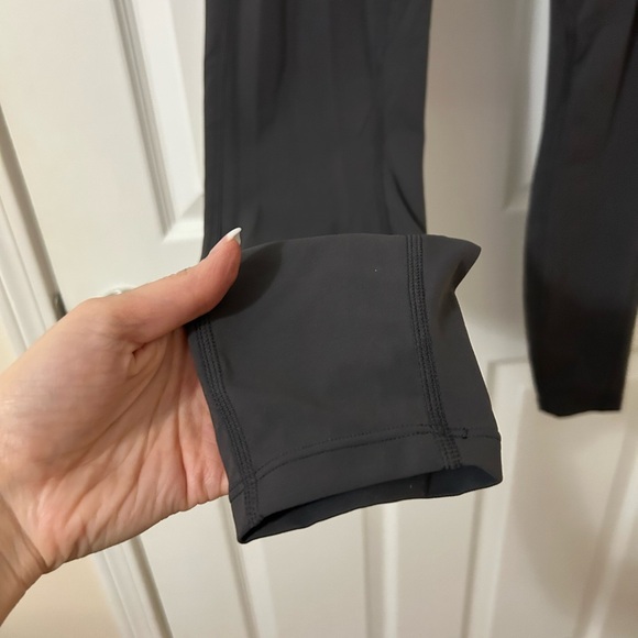 HALARA NWT UltraSculpt Leggings butt lifting - Picture 12 of 14